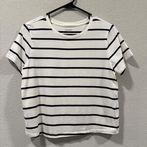 Navy and white tee cropped tee Size L